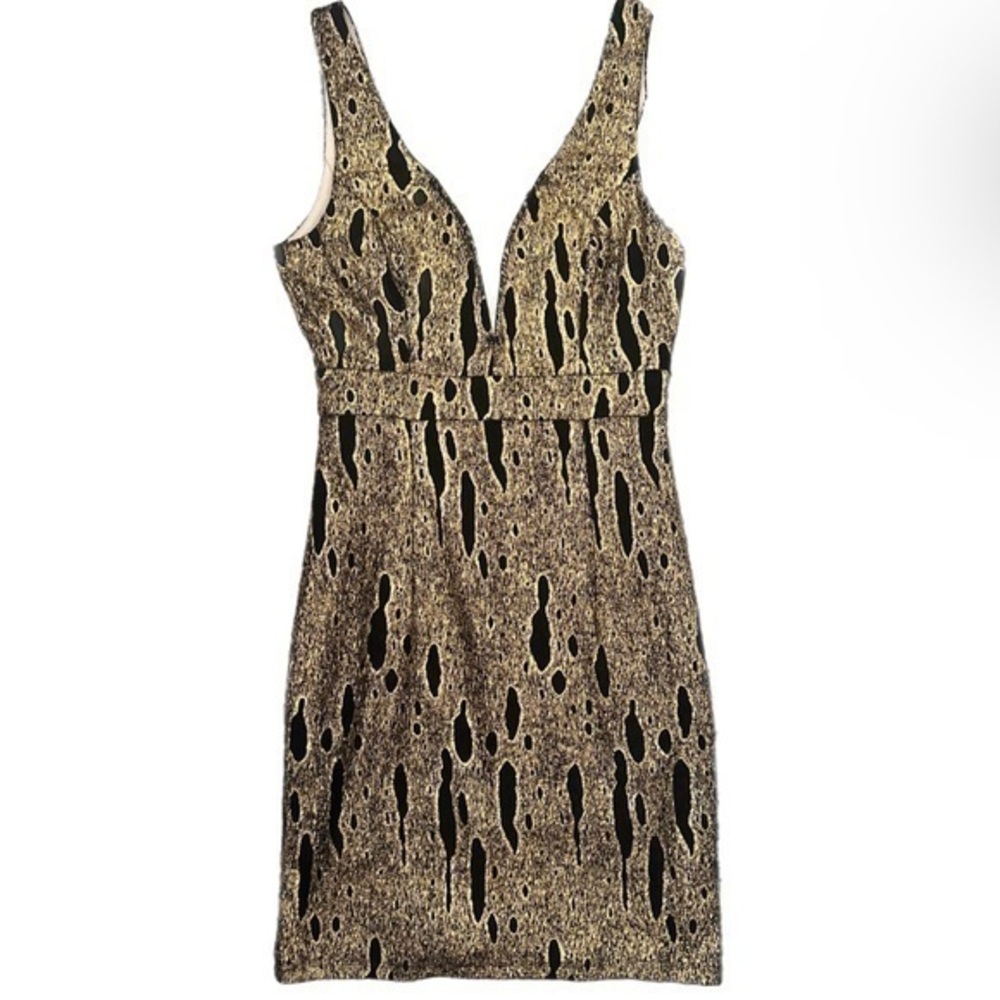 Gold & Black Low Cut Body-Con Dress by Filtre, SM